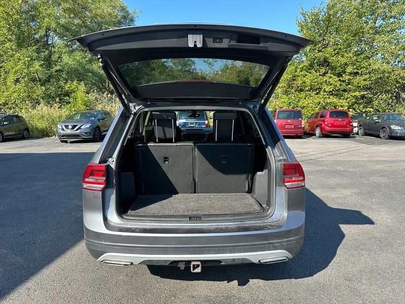 2019 Volkswagen Atlas 3.6L V6 SEImage 16