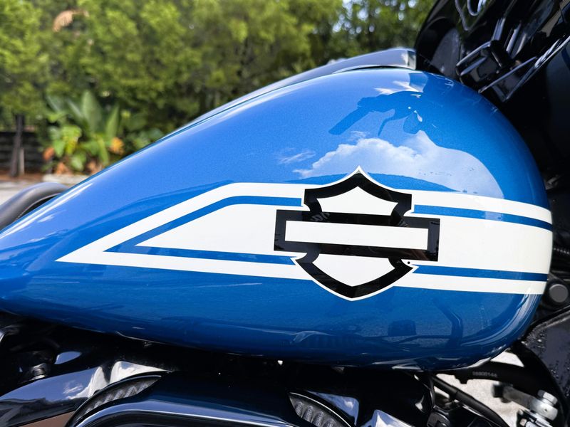 2023 Harley-Davidson Street Glide ST Fast Johnnie Enthusiast Edition