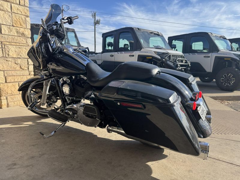 2015 HARLEY STREET GLIDE SPECIALImage 6