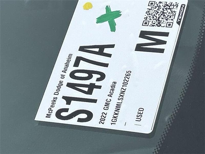 Used 2022 GMC Acadia SLTImage 34