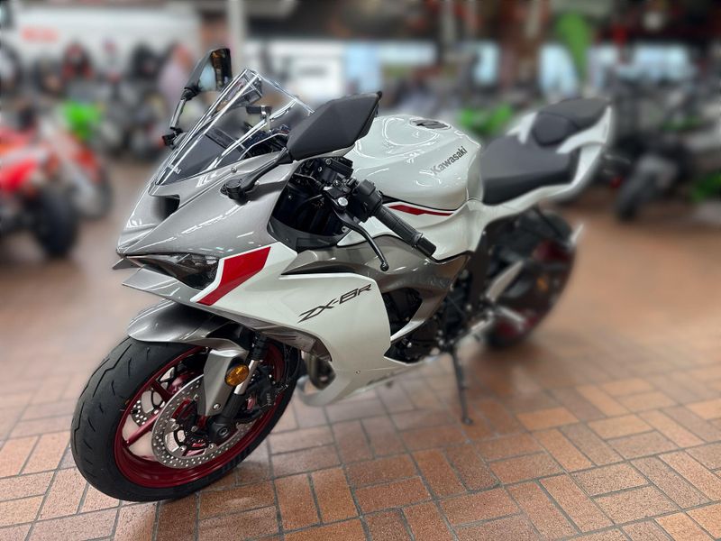 New 2025 Kawasaki NINJA ZX 6R | Wild West Motoplex