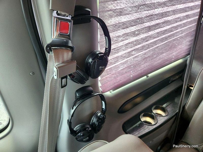 2018 Ford Transit-250 Image 49