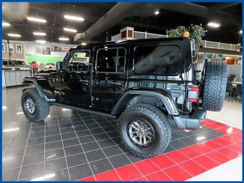 2025 Jeep Wrangler Rubicon 392Image 7