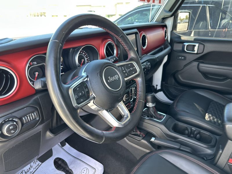 2022 Jeep Gladiator Rubicon photo 16
