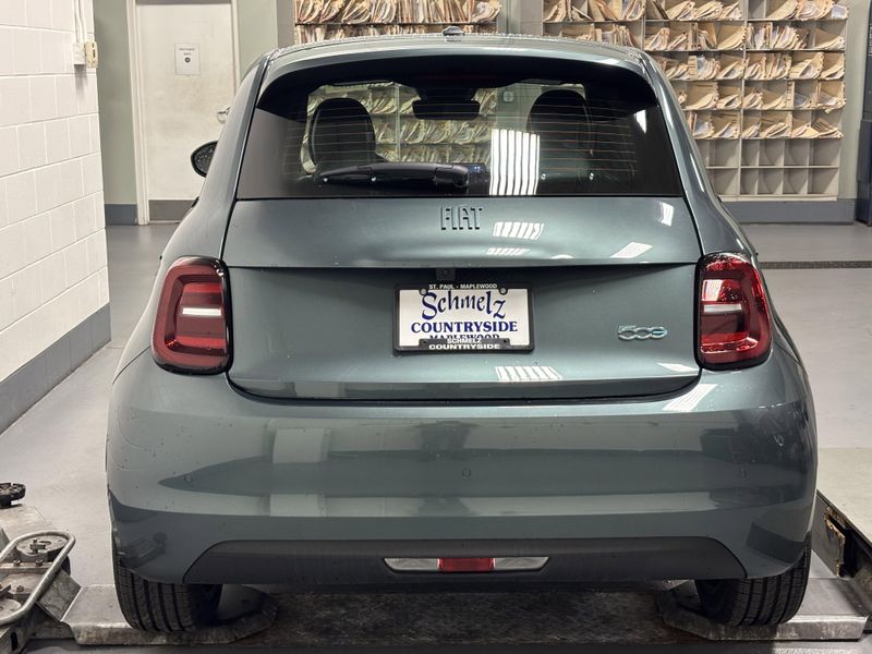 New 2025 Fiat 500e Giorgio Armani Collector