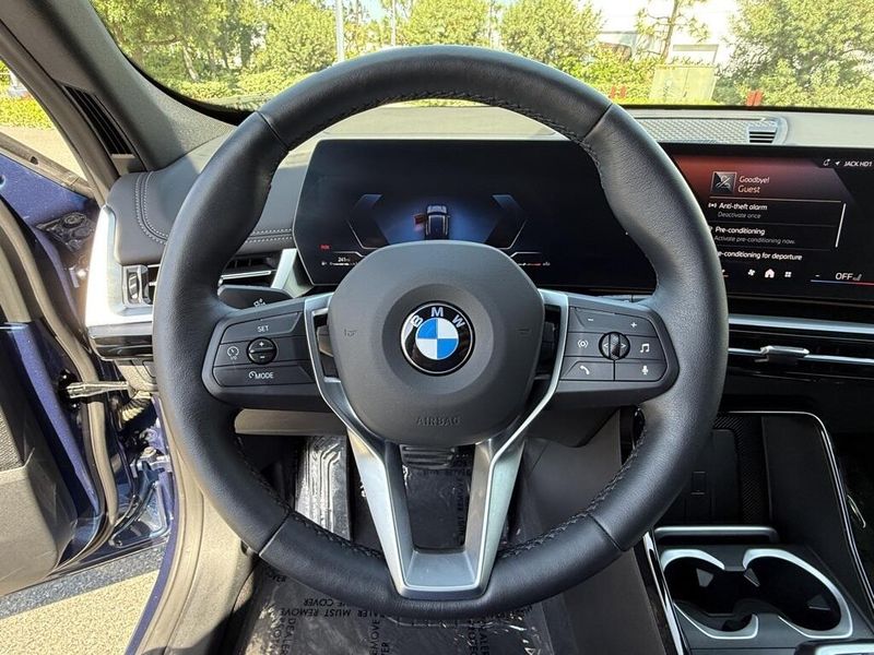 2025 BMW X1 xDrive28iImage 25