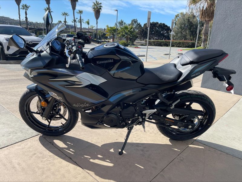 New 2025 Kawasaki NINJA 500 ABS Image 9