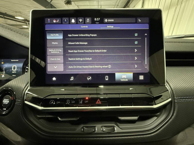 New 2026 Jeep Compass Latitude Altitude 4x4Image 38