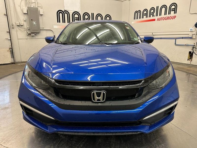 2019 Honda Civic LXImage 9