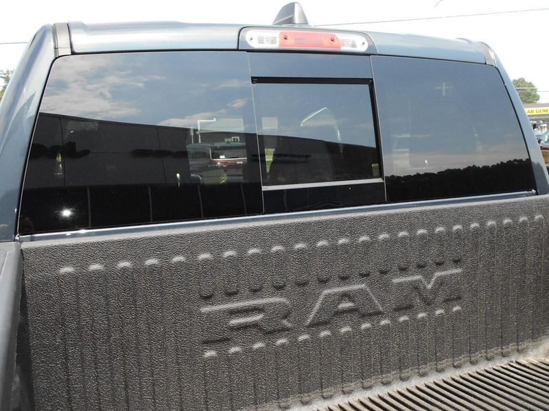 2025 RAM 1500 Big Horn Crew Cab 4x4 5