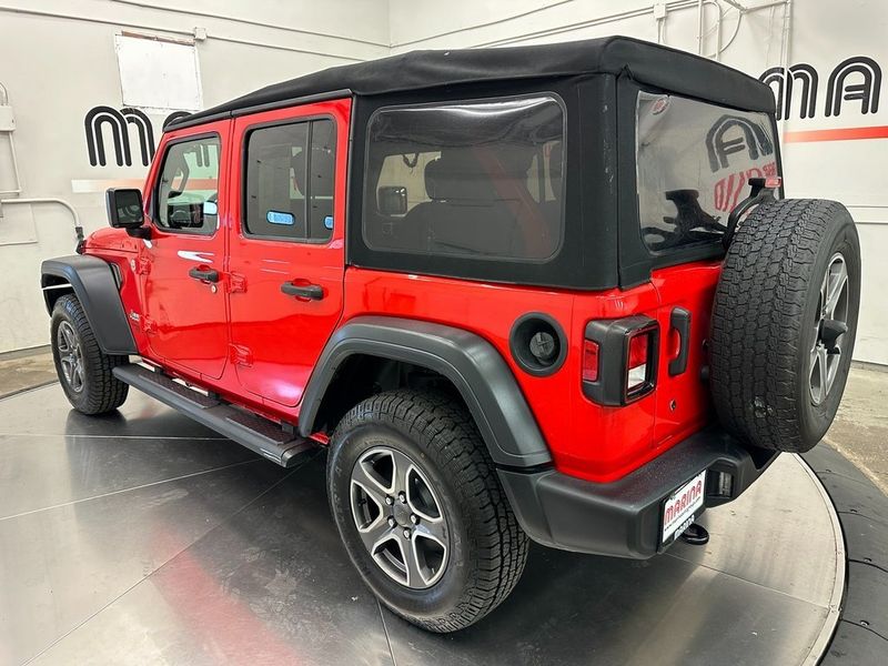 2019 Jeep Wrangler Unlimited Sport SImage 12