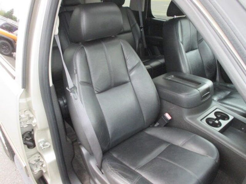 Used 2013 Chevrolet Tahoe LTImage 24