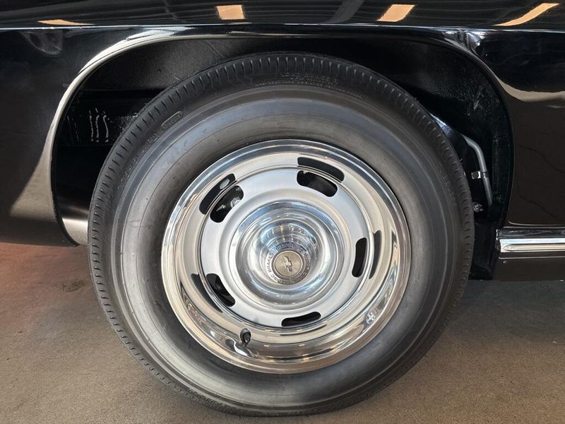 1967 Chevrolet Corvette 327/300 3-speed