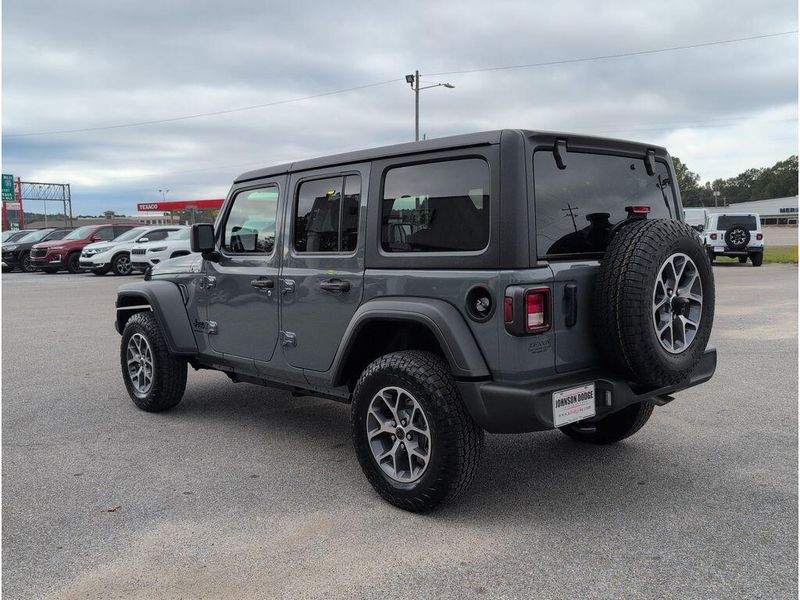 New 2026 Jeep Wrangler 4-door Sport SImage 3