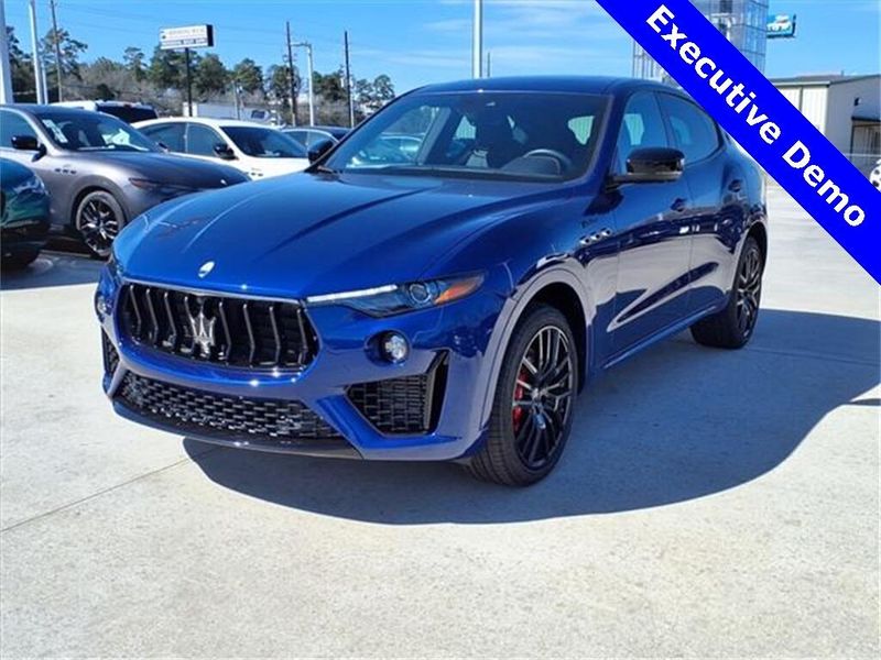 2024 Maserati Levante ModenaImage 2