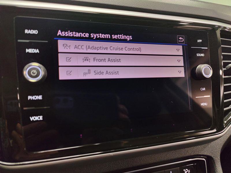 Used 2023 Volkswagen Atlas SE AWD w/Technology & SunroofImage 27