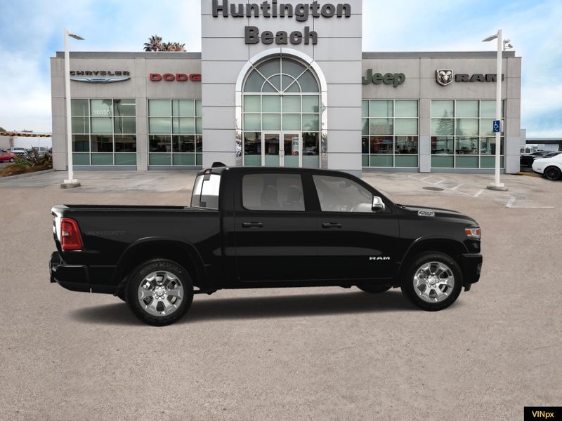 2025 RAM 1500 Big Horn Crew Cab 4x2Image 15