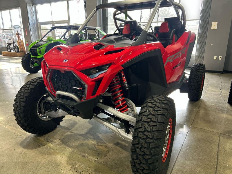 New 2026 Polaris RZR PRO R ULTIMATE Image 25