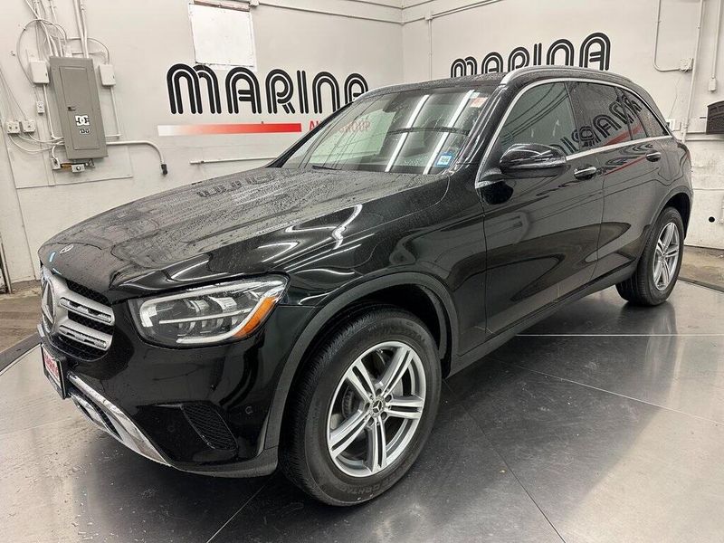 2021 Mercedes-Benz GLC 300 300Image 10