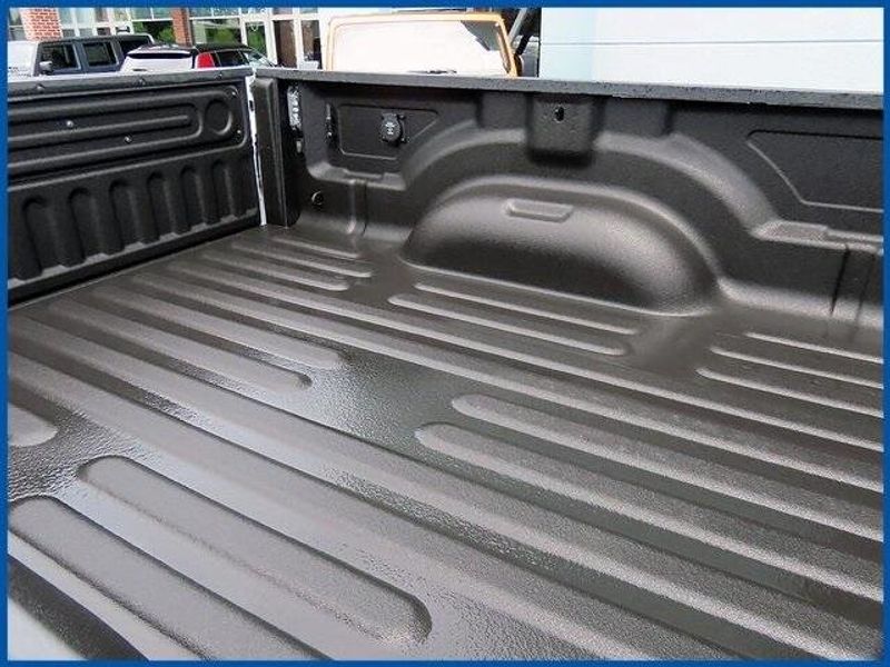 New 2025 RAM 2500 TradesmanImage 8
