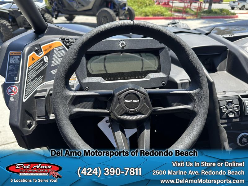New 2025 Can-Am MAVERICK X3 MAX X RS TURBO RR Image 9