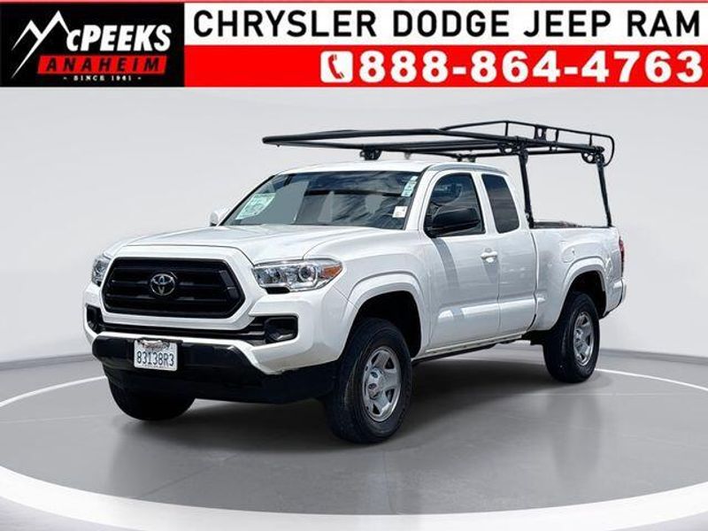 Used 2023 Toyota Tacoma SRImage 1