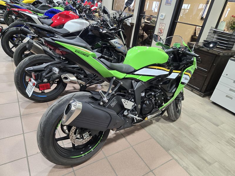 USED 2025 KAWASAKI NINJA ZX6R ABS KRT EDITION Image 5
