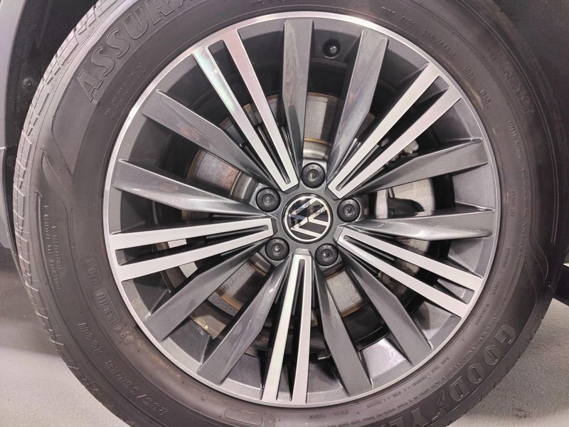 Used 2024 Volkswagen Tiguan Wolfsburg Edt AWD w/SunroofImage 28