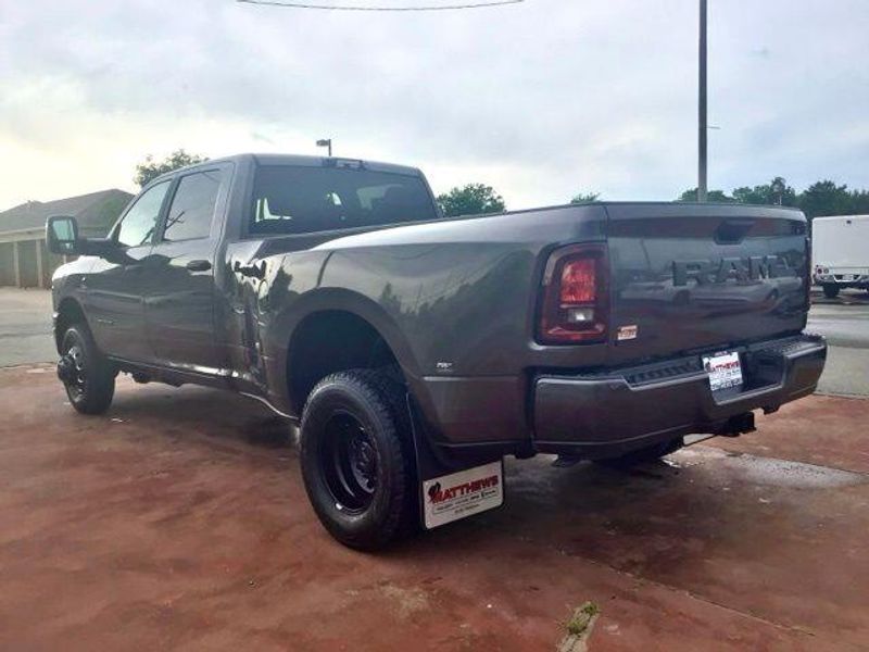 New 2026 RAM 3500 Big Horn Crew Cab 4x4 8