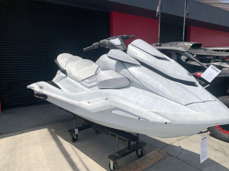 New 2025 Yamaha FX CRUISER SVHO W/AUDIO Image 10
