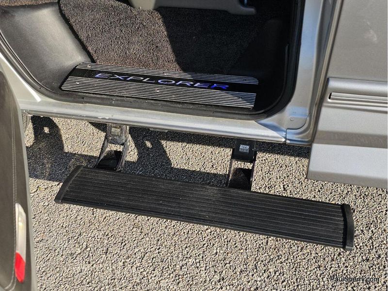 Used 2021 Chevrolet Express Passenger LSImage 28