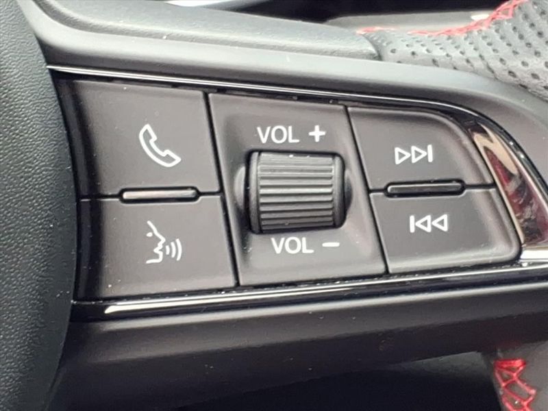 Used 2023 Alfa Romeo Giulia EstremaImage 18