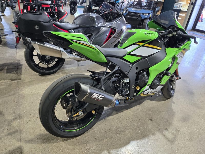 USED 2025 KAWASAKI NINJA ZX10R ABS KRT EDITION Image 3
