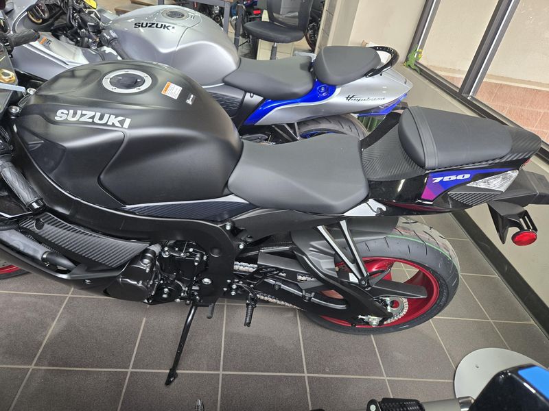 NEW 2026 SUZUKI GSXR750 Image 15