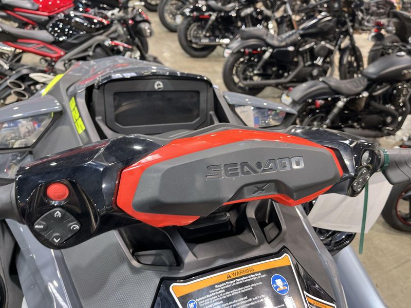 New 2024 Sea-Doo RXT-X 325 (SOUND SYSTEM) Image 10