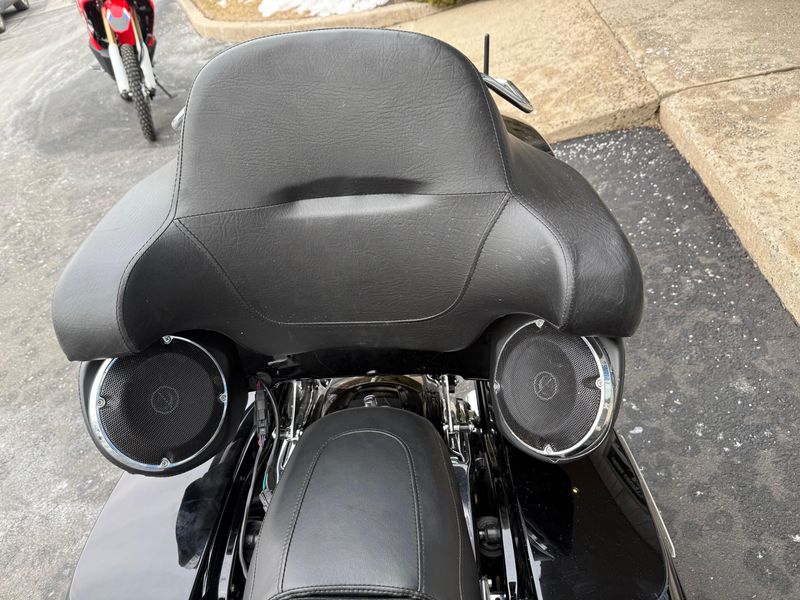 2021 Harley-Davidson FLHX &sol; Street GlideImage 6