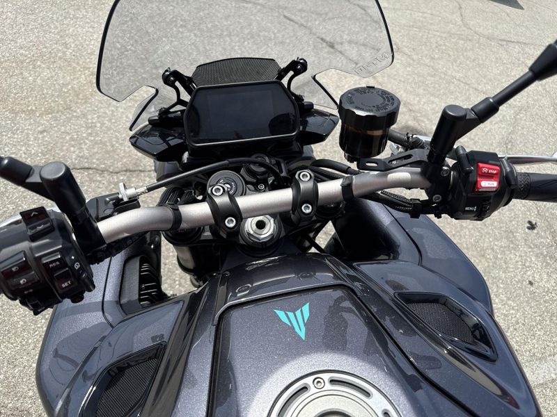 Used 2024 Yamaha MT-10 Image 14