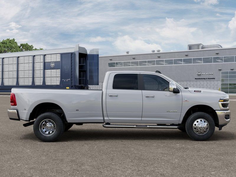 New 2026 RAM 3500 Laramie Crew Cab 4x4 8