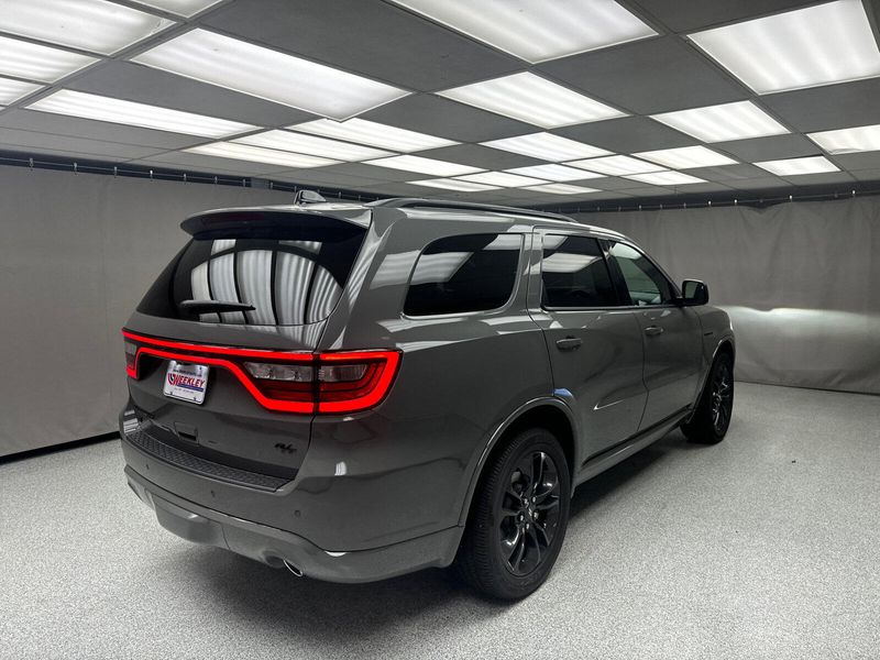 2025 Dodge Durango R/T Plus AwdImage 4