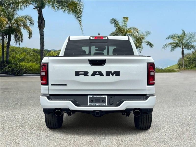 New 2026 RAM 1500 Big Horn Crew Cab 4x2 5'7' Box