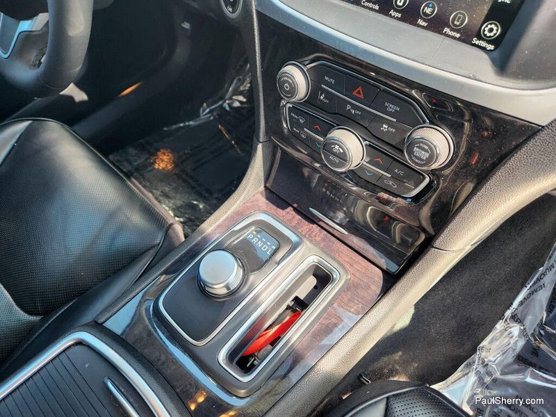 Used 2023 Chrysler 300 Touring L