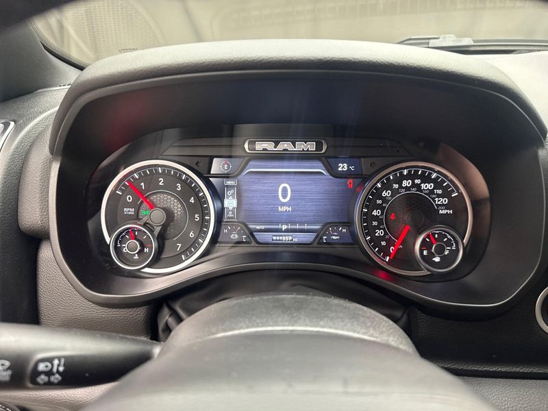 2025 RAM 1500 Big Horn Crew Cab 4x4 5