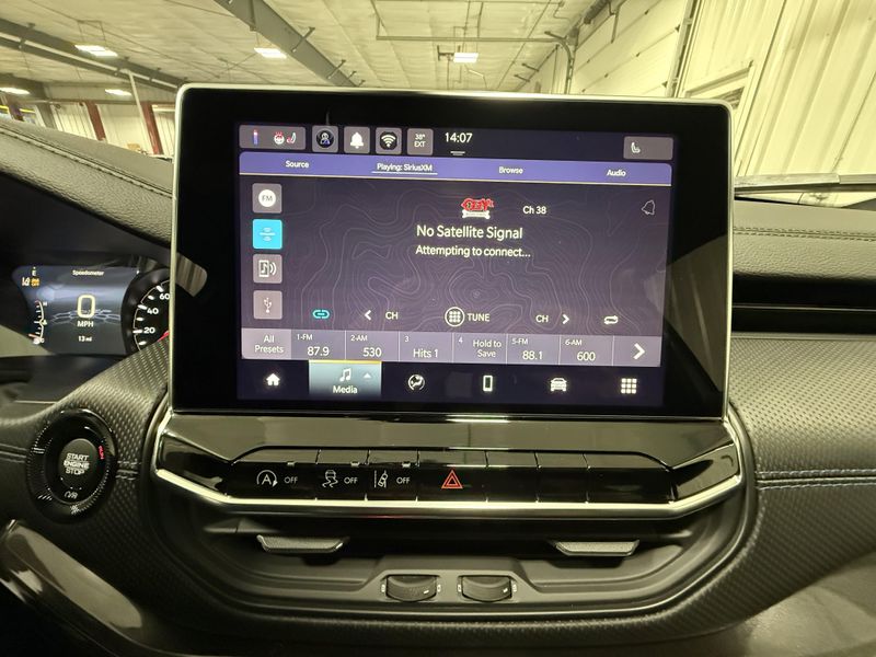 New 2026 Jeep Compass Latitude Altitude 4x4Image 29