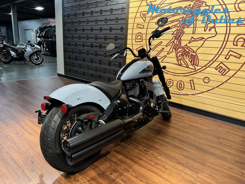 2024 Indian Motorcycle Chief Bobber Dark Horse  in a Storm Gray exterior color. Motorcycles of Dulles 571.934.4450 motorcyclesofdulles.com 