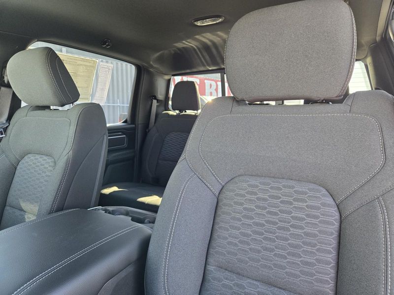New 2026 RAM 1500 Big Horn Crew Cab 4x2 5'7' Box