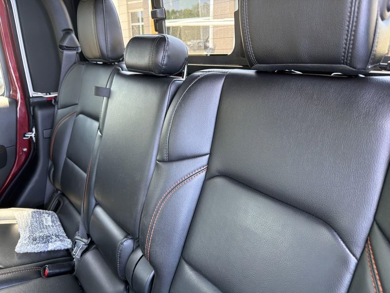 Used 2021 Jeep Gladiator MojaveImage 29