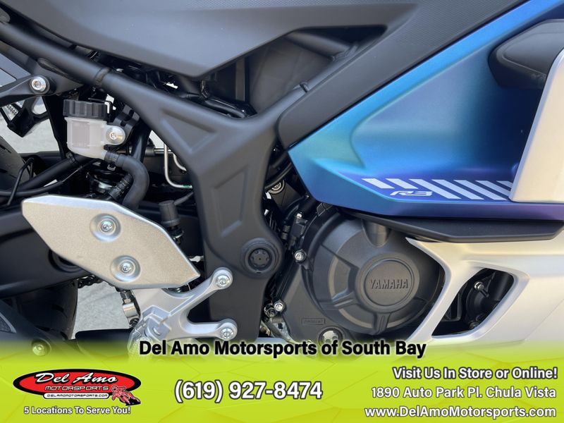 2025 Yamaha YZF-R3 ABS Image 13