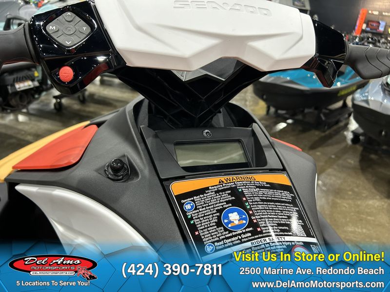 2024 Sea-Doo SPARK FOR 3 (SOUND SYSTEM) Image 13