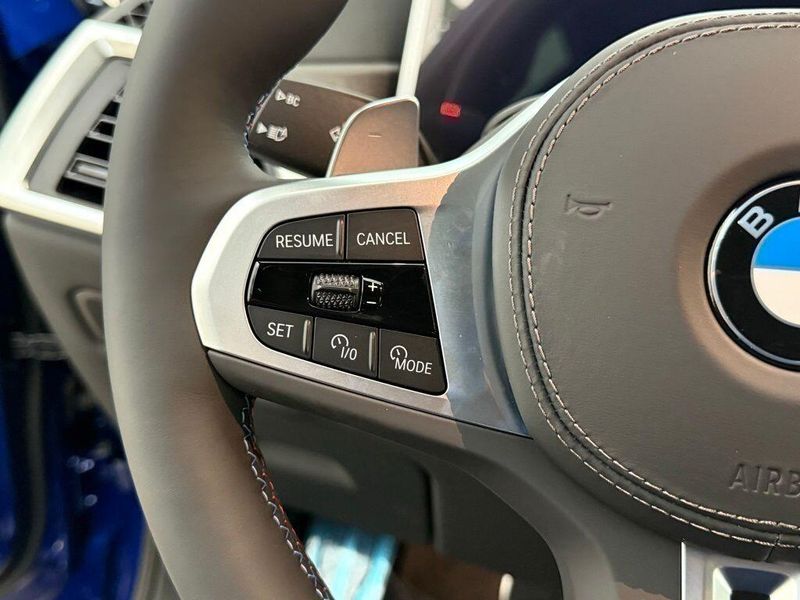 New 2026 BMW X5 M60iImage 16