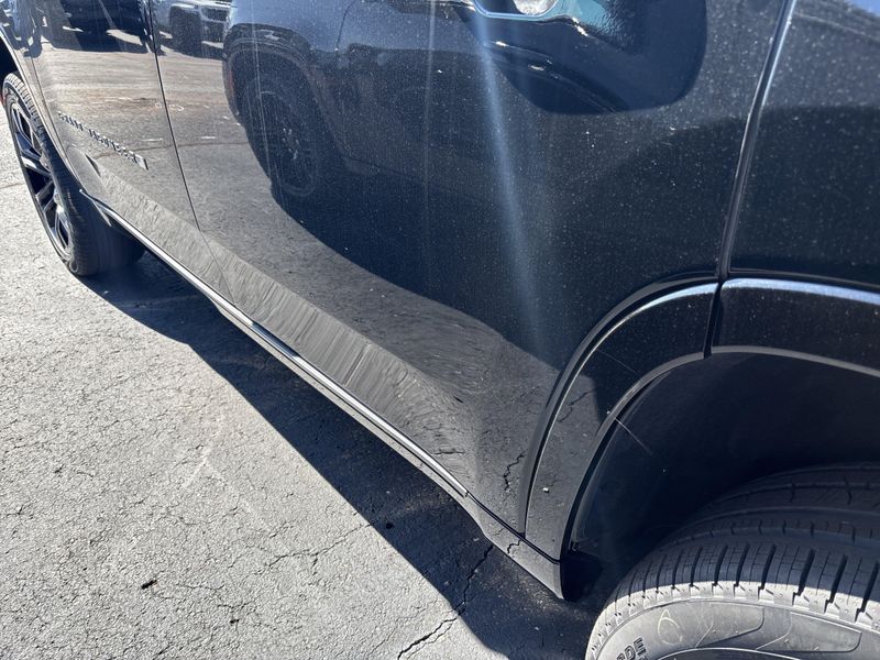 2026 Jeep Grand Wagoneer Summit Obsidian 4x4Image 23